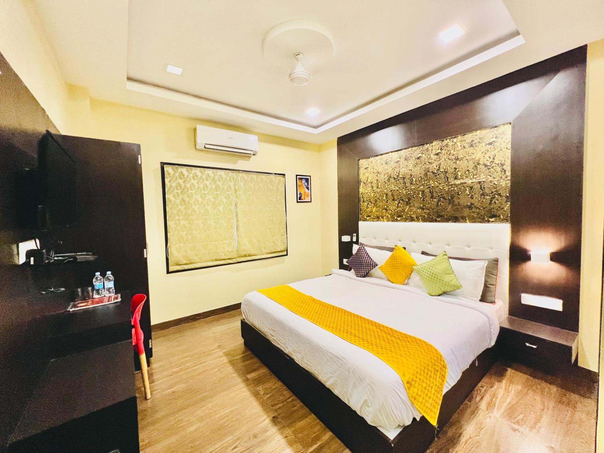 Hotel Grand Bhagwat, Удайпур Екстер'єр фото