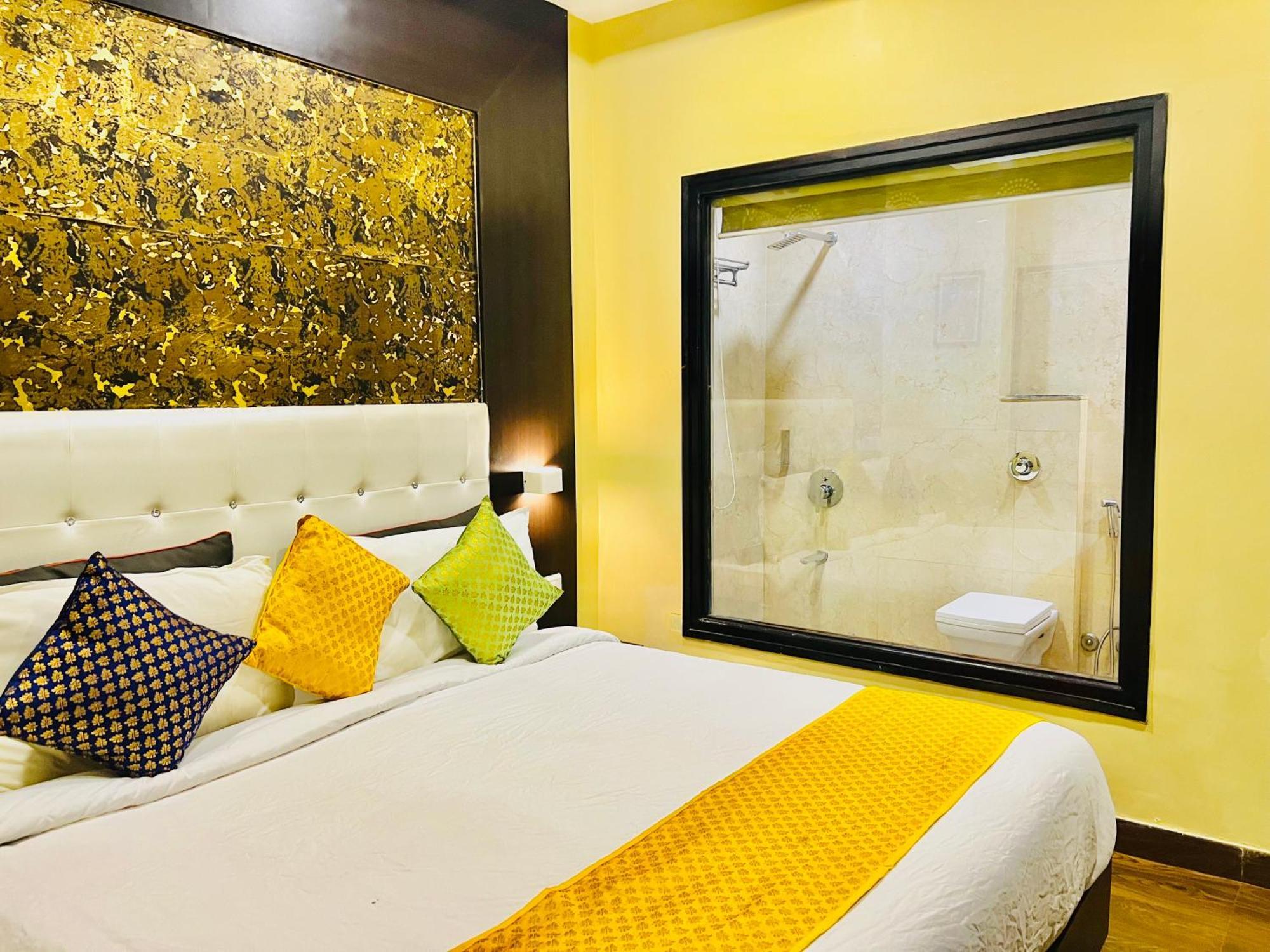 Hotel Grand Bhagwat, Удайпур Екстер'єр фото